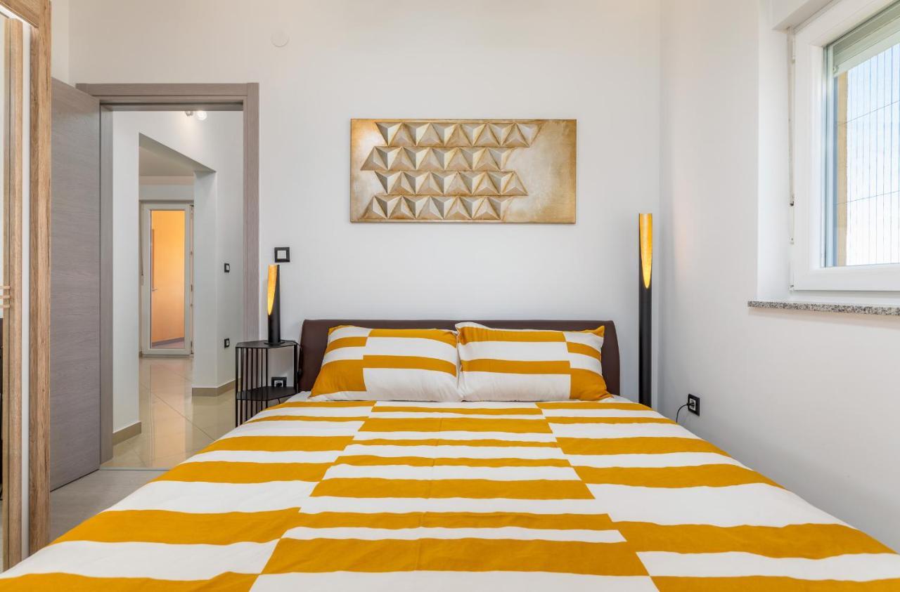 Apartment Vito With Sea View Fazana Ngoại thất bức ảnh